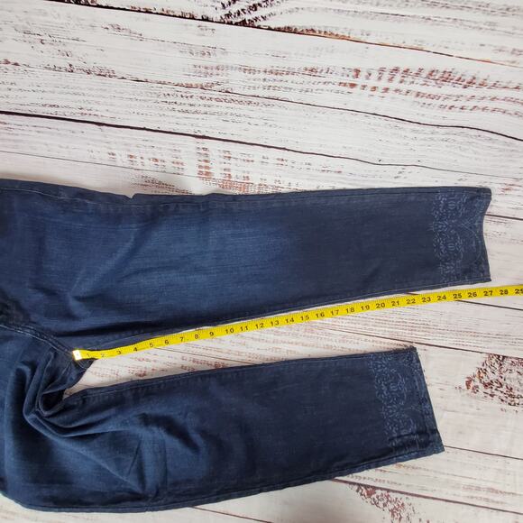 NYDJ Skinny Ankle Jeans 14 Ikat Floral Print Hem In Indigo Dark Wash Boho Casual - Picture 13 of 15